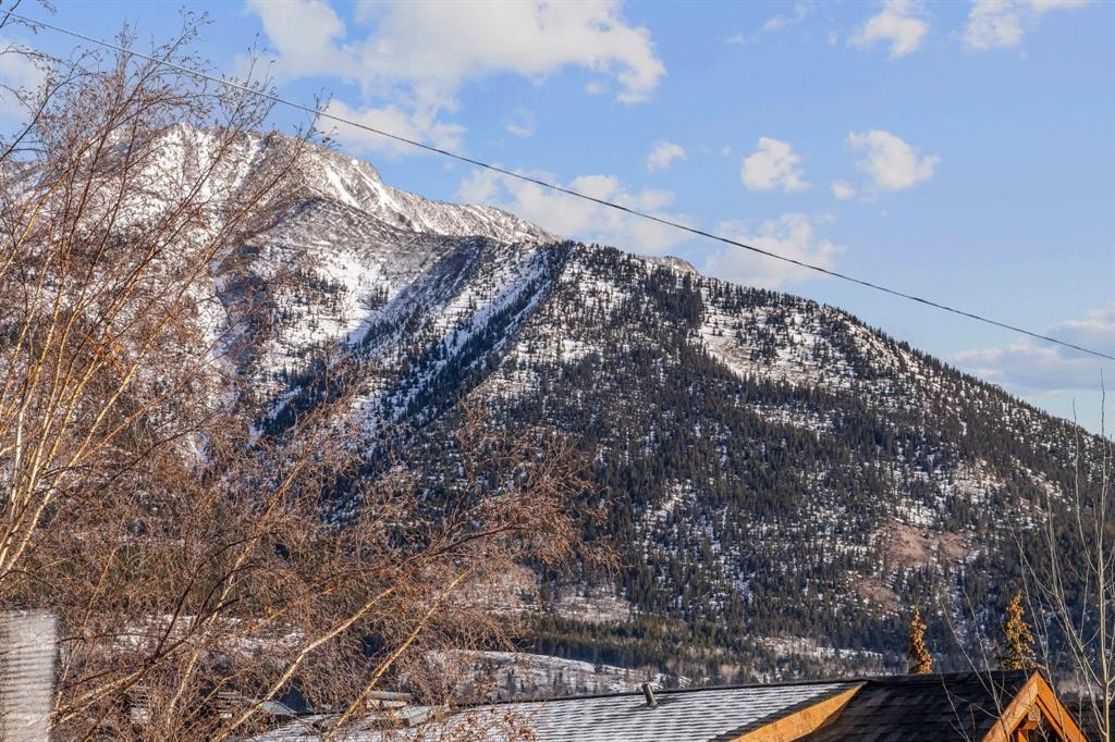 4-810 3Rd Street, Canmore, AB - Outdoor With View