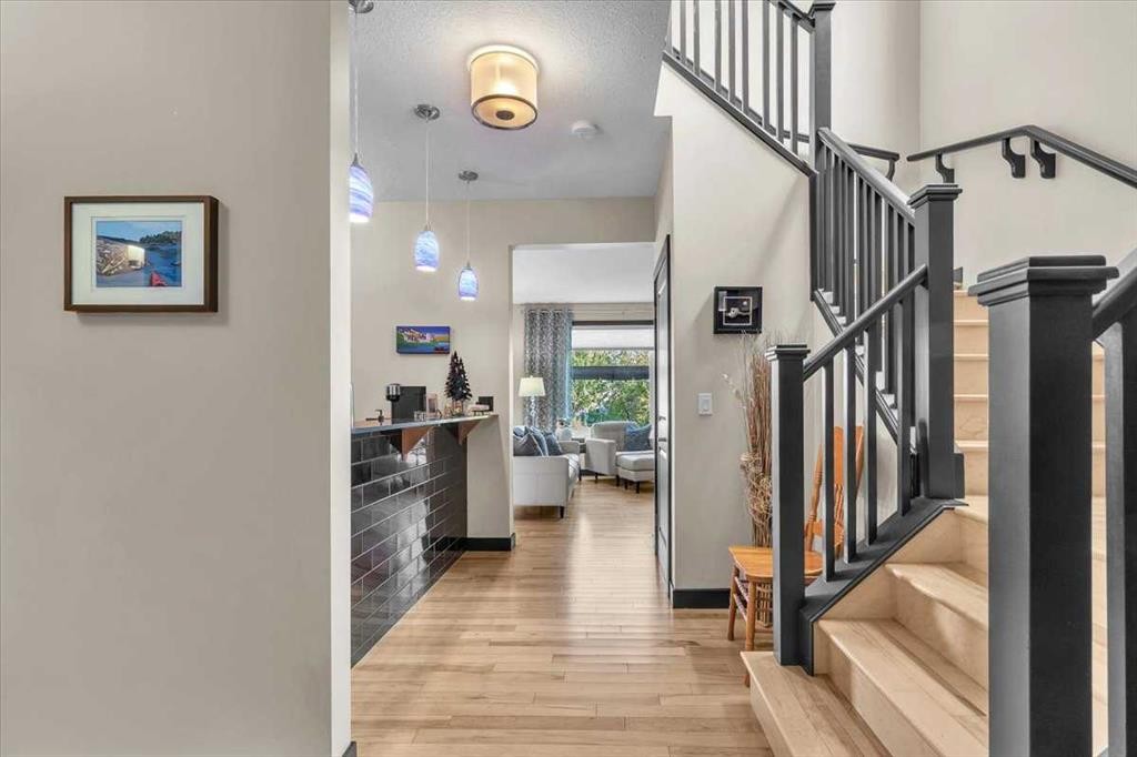 58 Valley Pointe Way Nw, Calgary, AB - Indoor Photo Showing Other Room