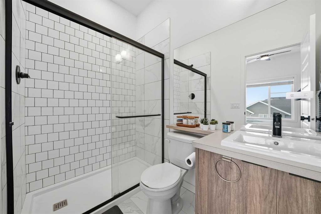 93 Walgrove Common Se, Calgary, AB - Indoor Photo Showing Bathroom