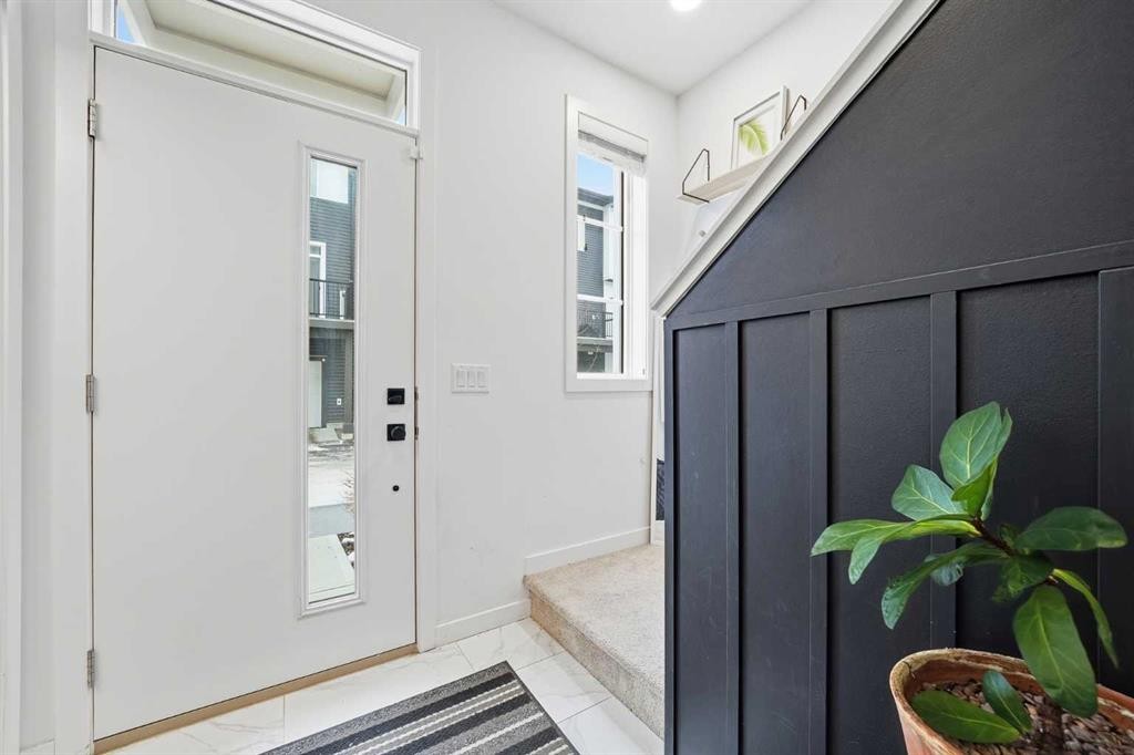 93 Walgrove Common Se, Calgary, AB - Indoor Photo Showing Other Room