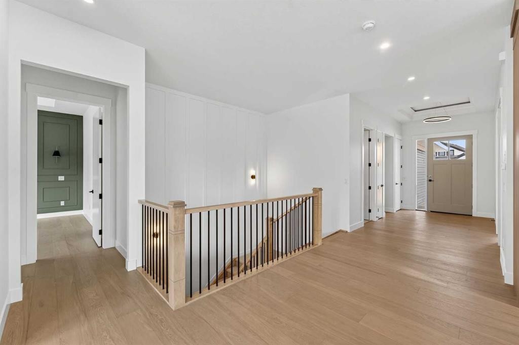 32 Lakes Estates Circle, Strathmore, AB - Indoor Photo Showing Other Room