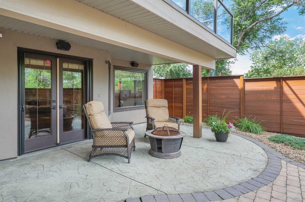 664 29 Avenue Nw, Calgary, AB - Outdoor With Deck Patio Veranda With Exterior