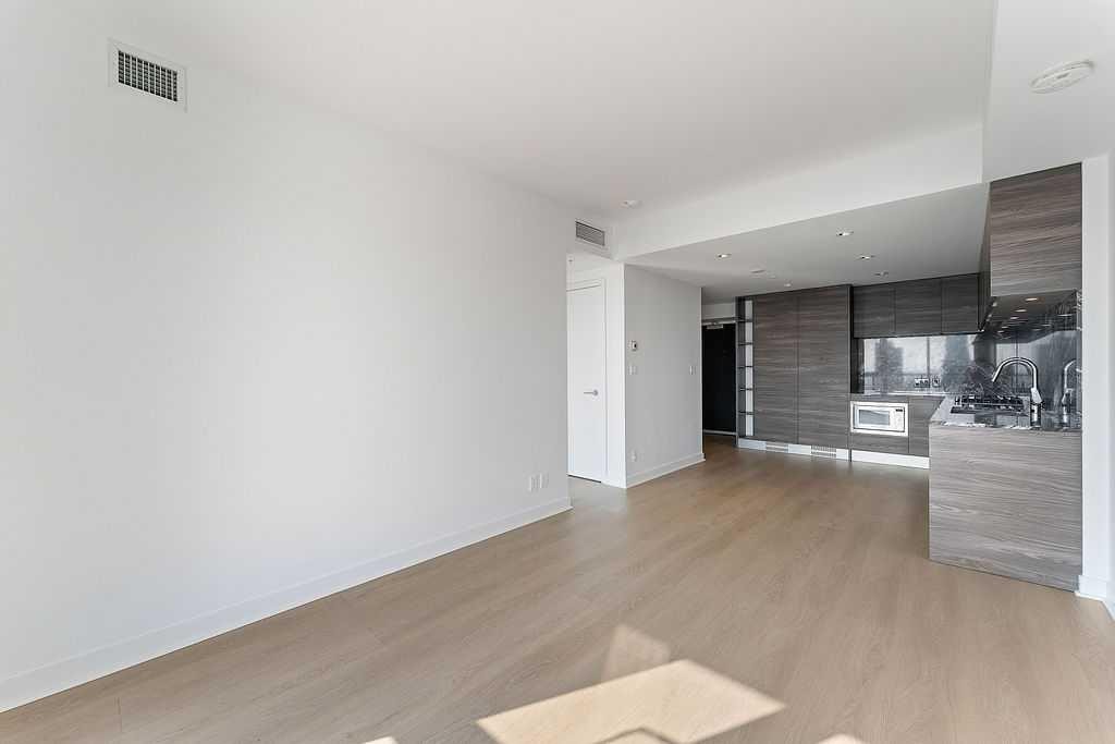 2705-310 12 Avenue Sw, Calgary, AB - Indoor Photo Showing Other Room