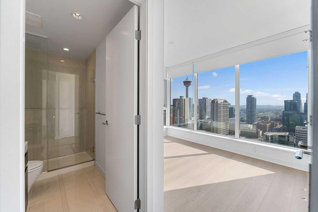 2705-310 12 Avenue Sw, Calgary, AB - Indoor Photo Showing Other Room