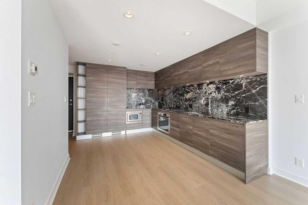 2705-310 12 Avenue Sw, Calgary, AB - Indoor Photo Showing Other Room