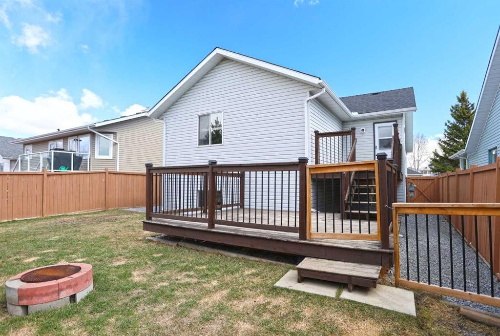 19 Sunridge Crescent Nw, Airdrie, AB