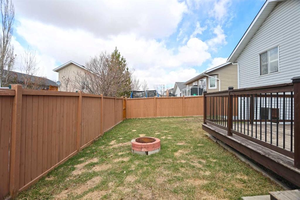 19 Sunridge Crescent Nw, Airdrie, AB