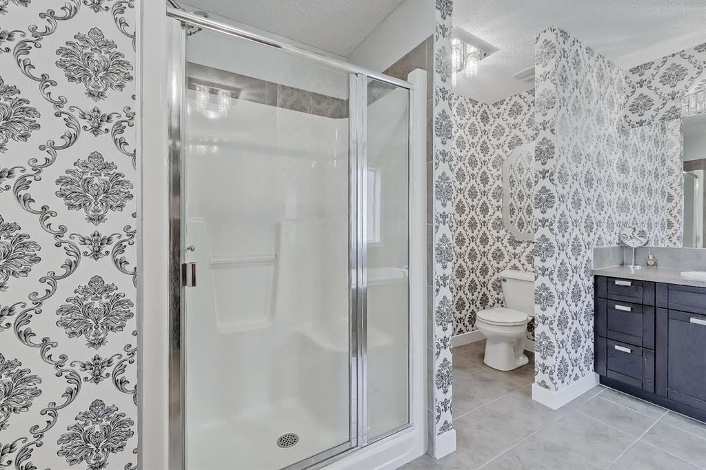 9 Copperleaf Way Se, Calgary, AB