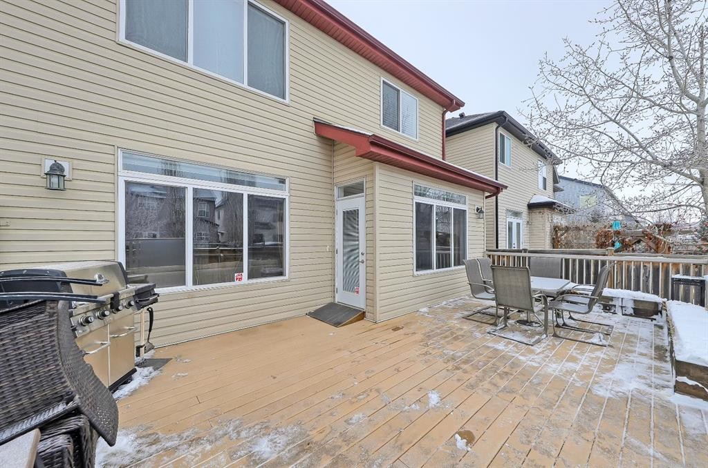 9 Copperleaf Way Se, Calgary, AB