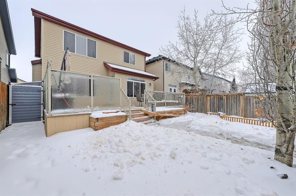 9 Copperleaf Way Se, Calgary, AB