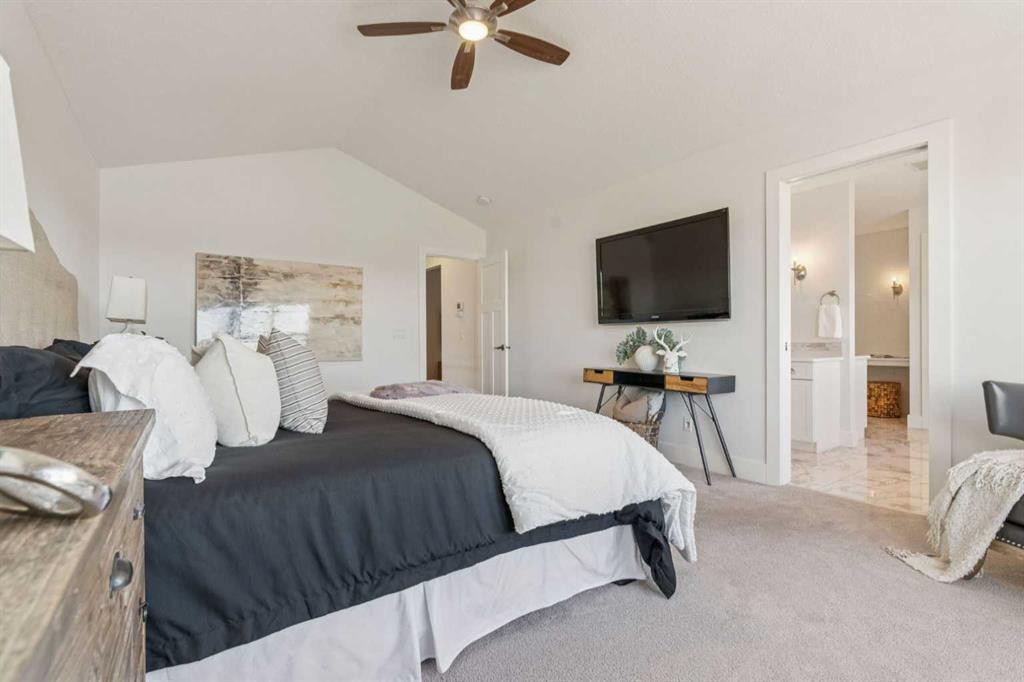 47 Sundown Way, Cochrane, AB