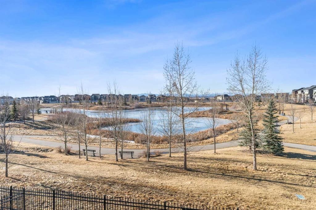 47 Sundown Way, Cochrane, AB