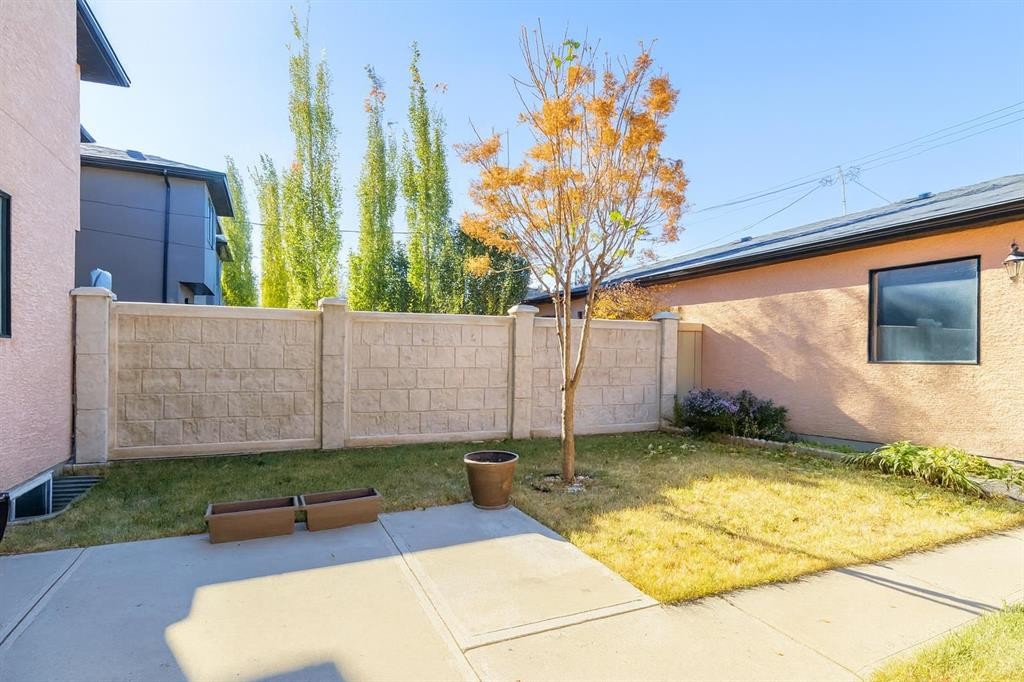 1421 40 Street Sw, Calgary, AB - Outdoor