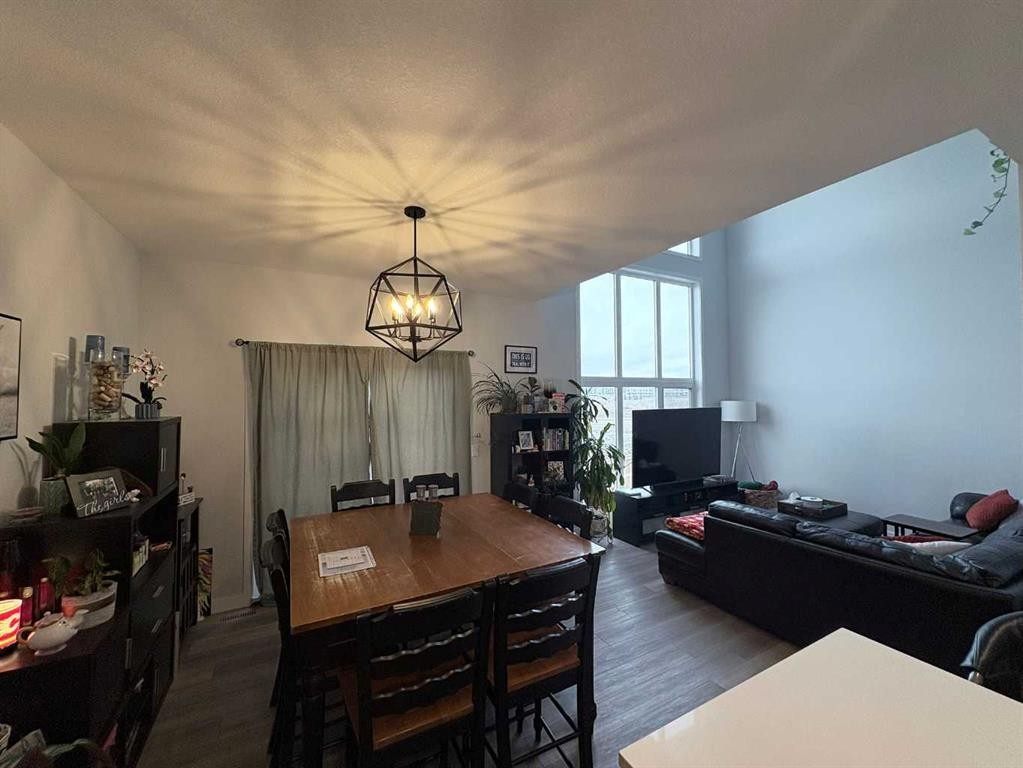229 Edith Road Nw, Calgary, AB - Indoor With Fireplace