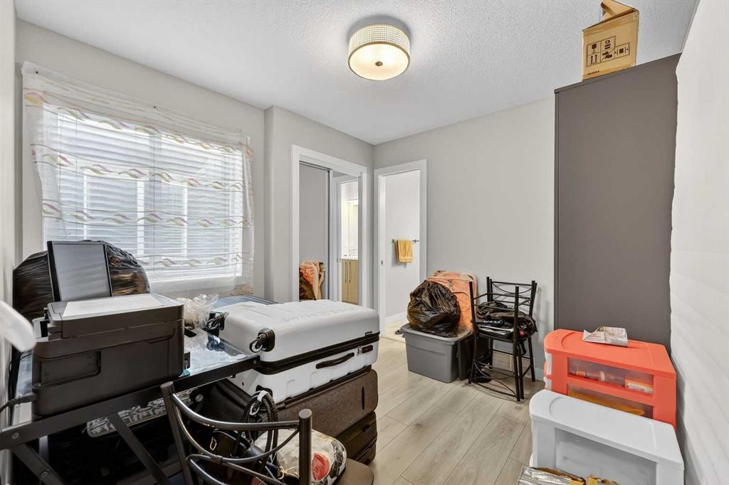 132 Corner Meadows Gate Ne, Calgary, AB - Indoor