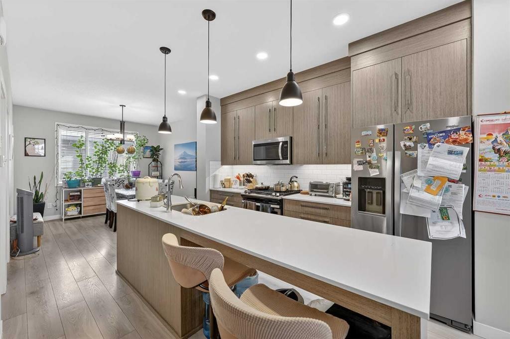 132 Corner Meadows Gate Ne, Calgary, AB - Indoor Photo Showing Kitchen With Upgraded Kitchen