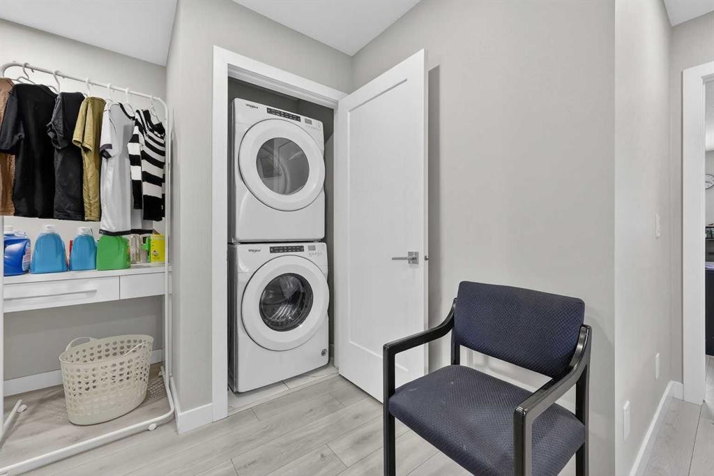132 Corner Meadows Gate Ne, Calgary, AB - Indoor Photo Showing Laundry Room