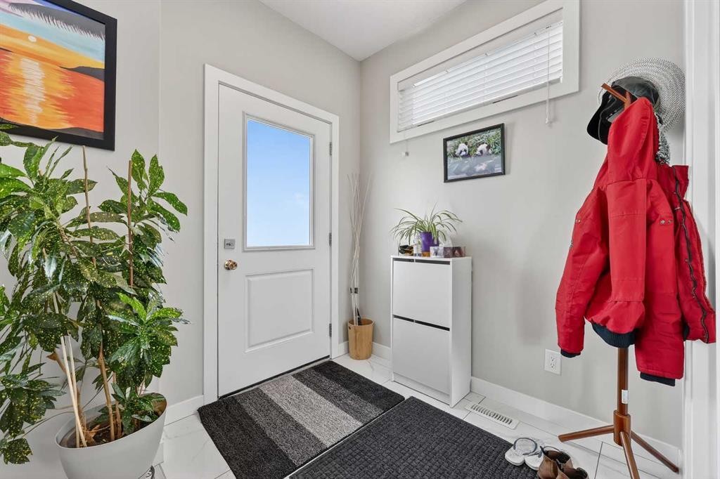132 Corner Meadows Gate Ne, Calgary, AB - Indoor Photo Showing Other Room