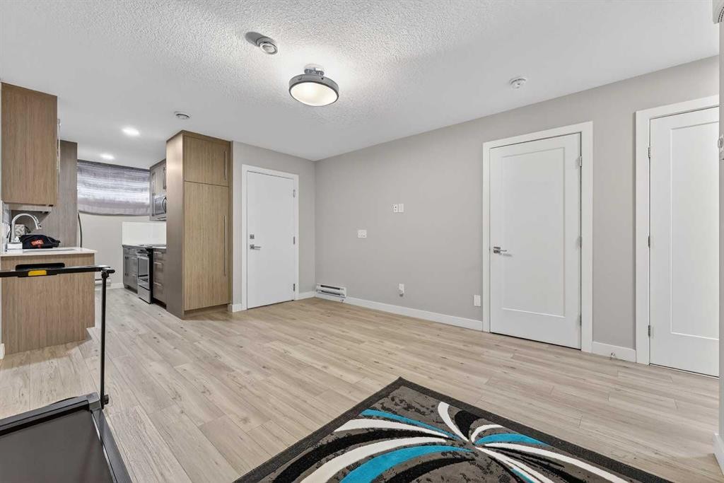 132 Corner Meadows Gate Ne, Calgary, AB - Indoor