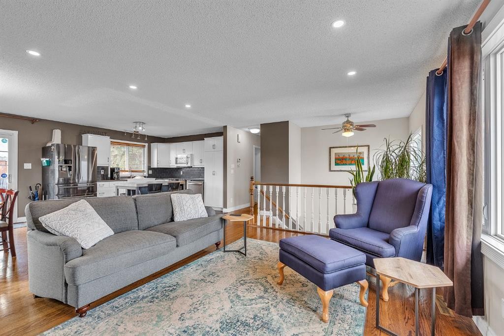 9883 Athens Road Se, Calgary, AB