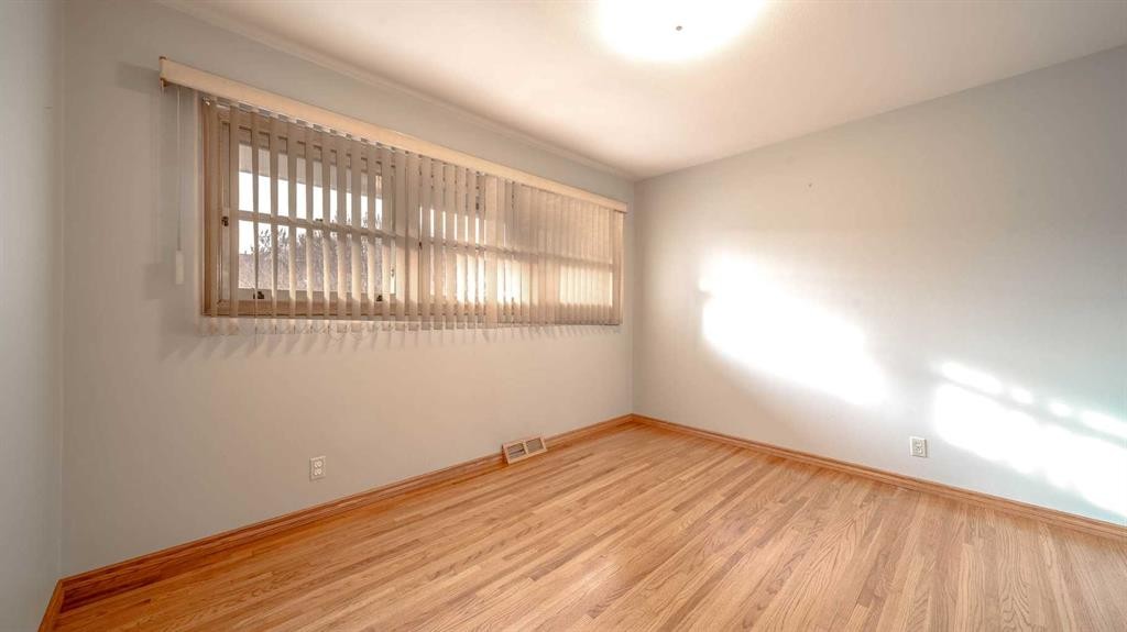 10 Marlowe Place Ne, Calgary, AB - Indoor Photo Showing Other Room