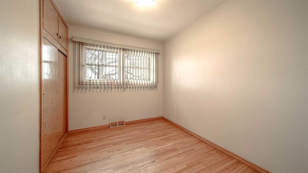 10 Marlowe Place Ne, Calgary, AB - Indoor Photo Showing Other Room