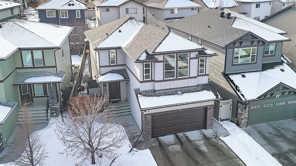 31 Walden Court Se, Calgary, AB - Outdoor
