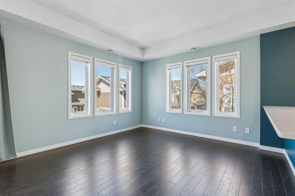 1006 Auburn Bay Square Se, Calgary, AB - Indoor