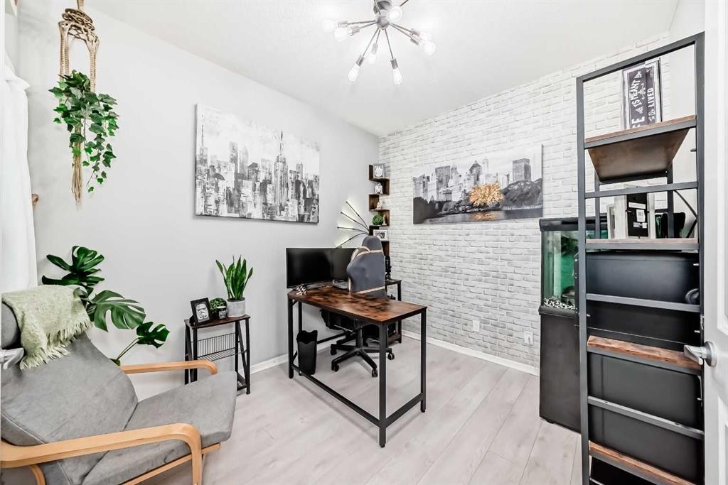 325 Sundown View, Cochrane, AB