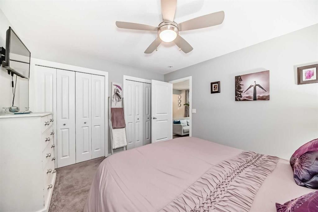 325 Sundown View, Cochrane, AB