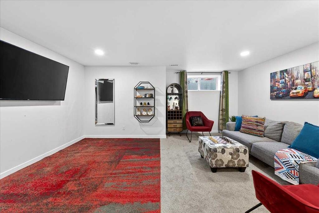 43 Chaparral Valley Common Se, Calgary, AB - Indoor