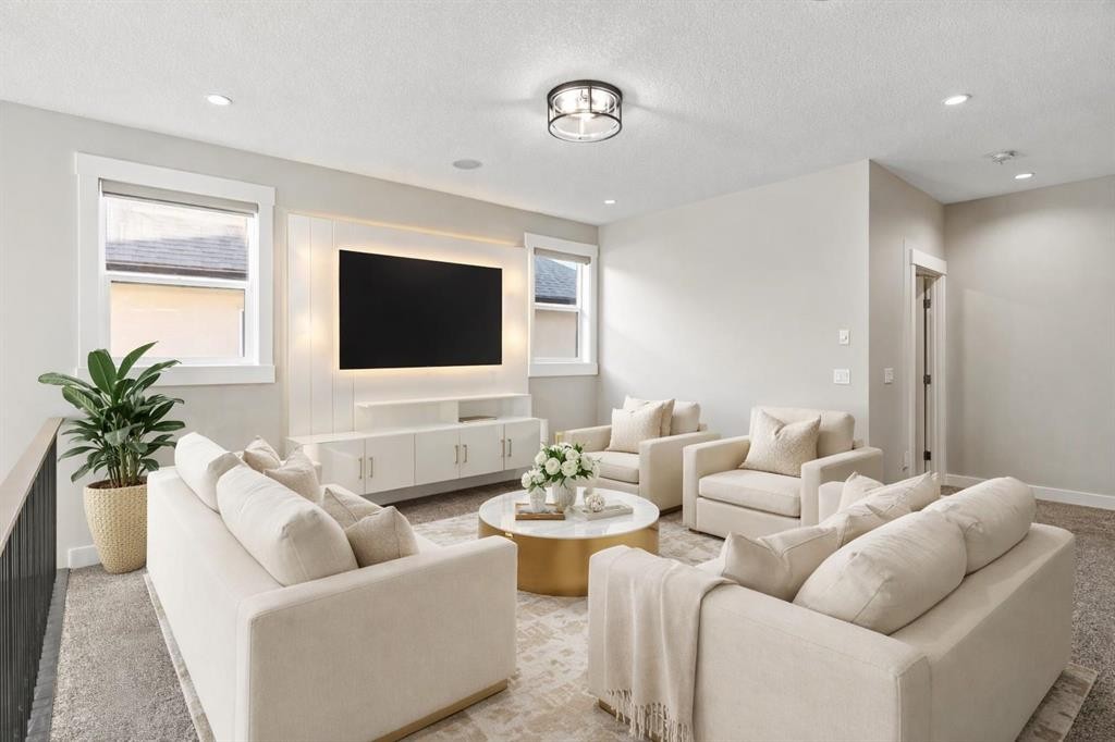 111 Kinniburgh Place, Chestermere, AB - Indoor Photo Showing Living Room
