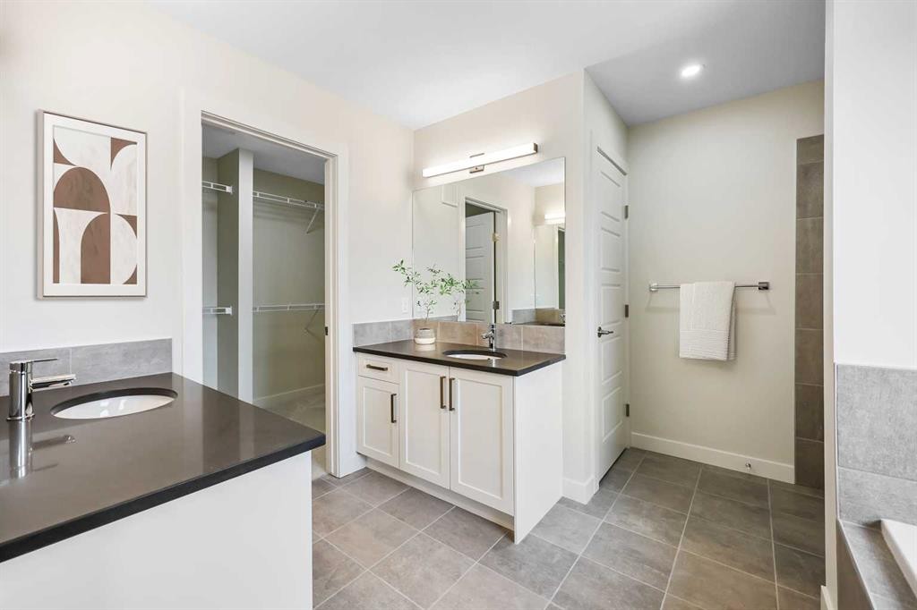 8 Topaz Place, Cochrane, AB - Indoor Photo Showing Bathroom