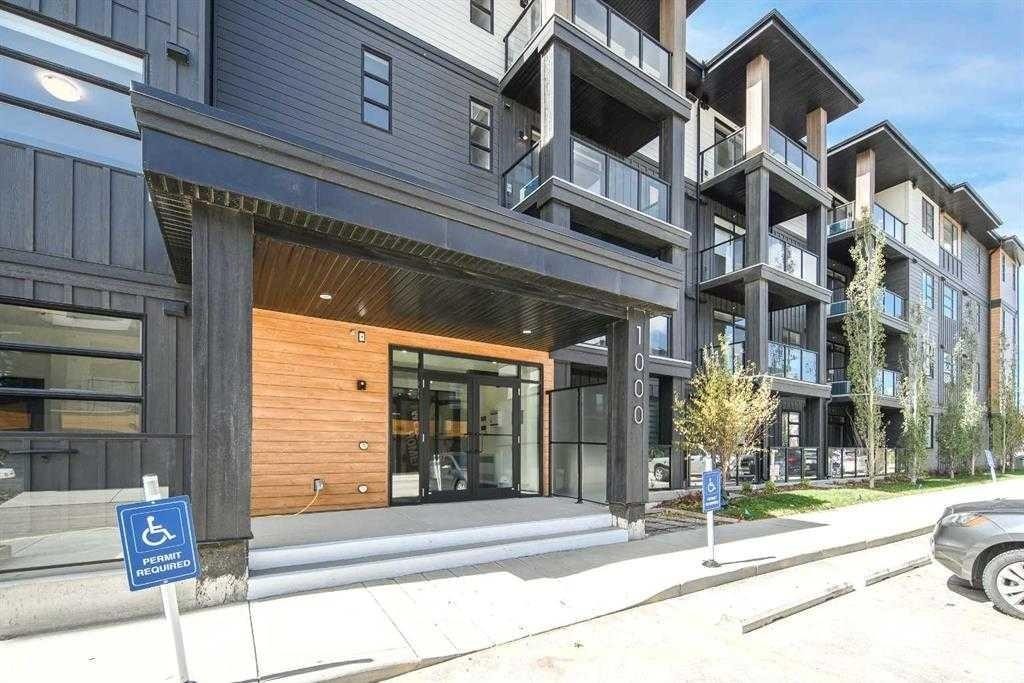1207-55 Lucas Way Nw, Calgary, AB - Outdoor With Balcony