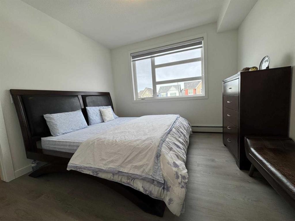 1207-55 Lucas Way Nw, Calgary, AB - Indoor Photo Showing Bedroom