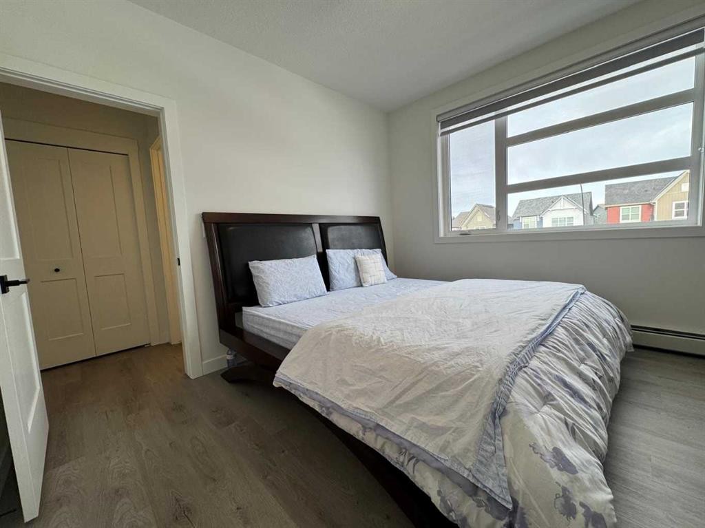 1207-55 Lucas Way Nw, Calgary, AB - Indoor Photo Showing Bedroom