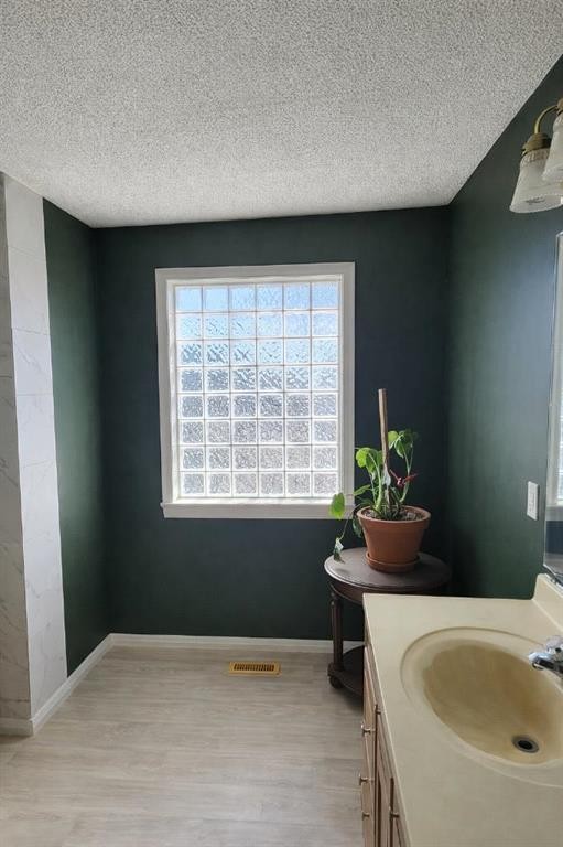 2311 22 Street, Nanton, AB - Indoor Photo Showing Bathroom