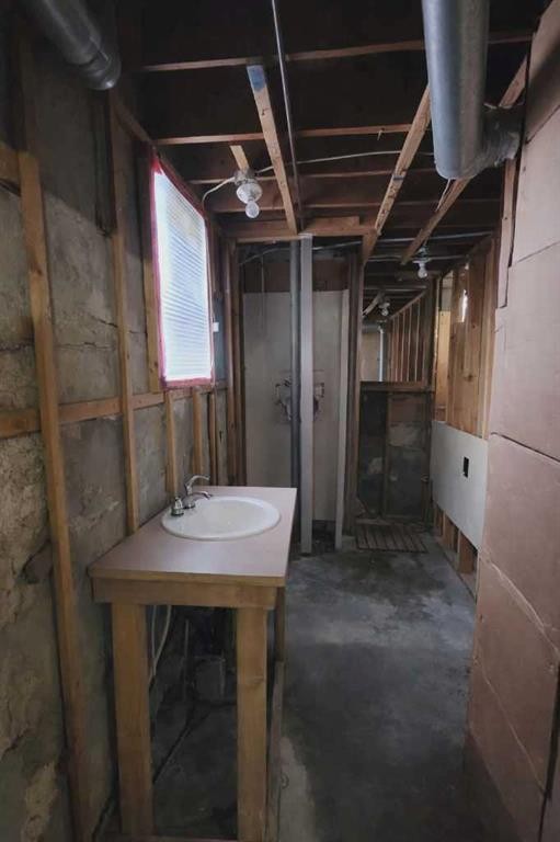 2311 22 Street, Nanton, AB - Indoor Photo Showing Basement