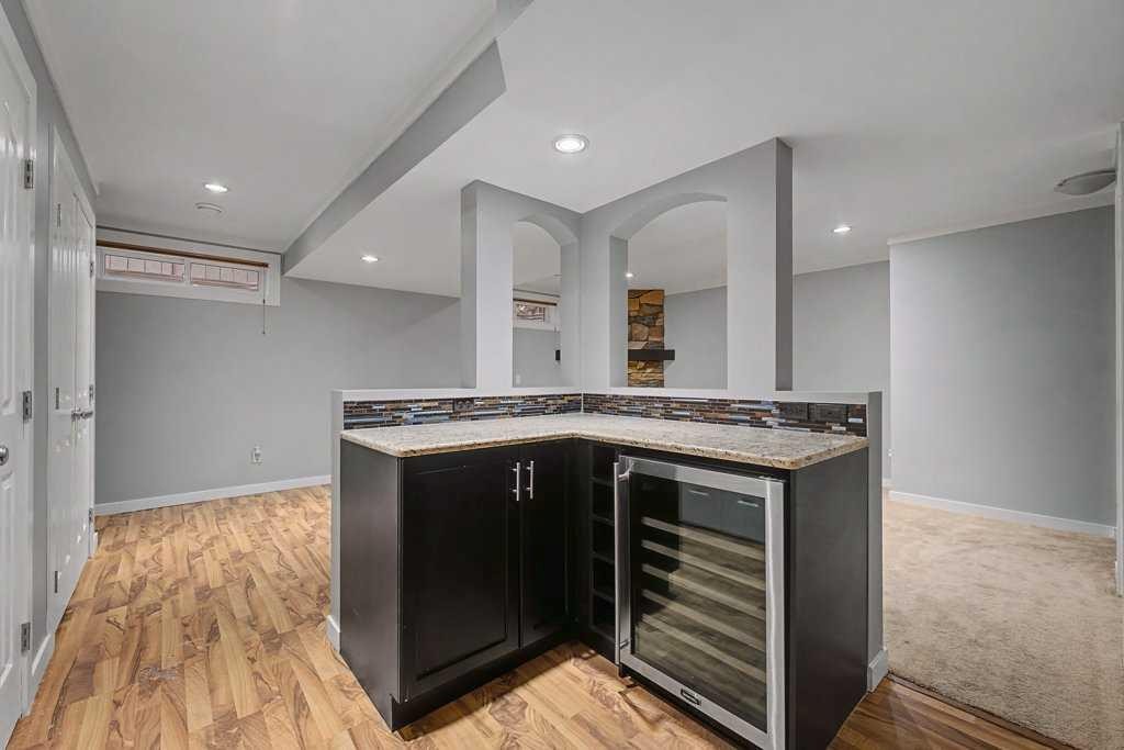 88 Somerside Common Sw, Calgary, AB - Indoor