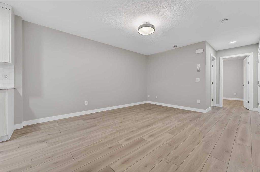 128 Corner Meadows Gate Ne, Calgary, AB - Indoor Photo Showing Other Room