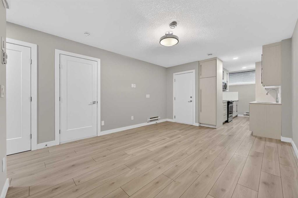 128 Corner Meadows Gate Ne, Calgary, AB - Indoor Photo Showing Other Room