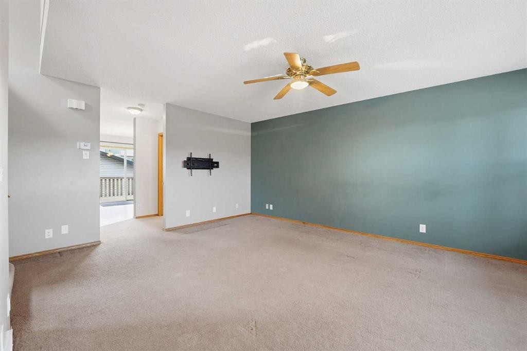 905 Arbour Lake Road Nw, Calgary, AB - Indoor Photo Showing Other Room