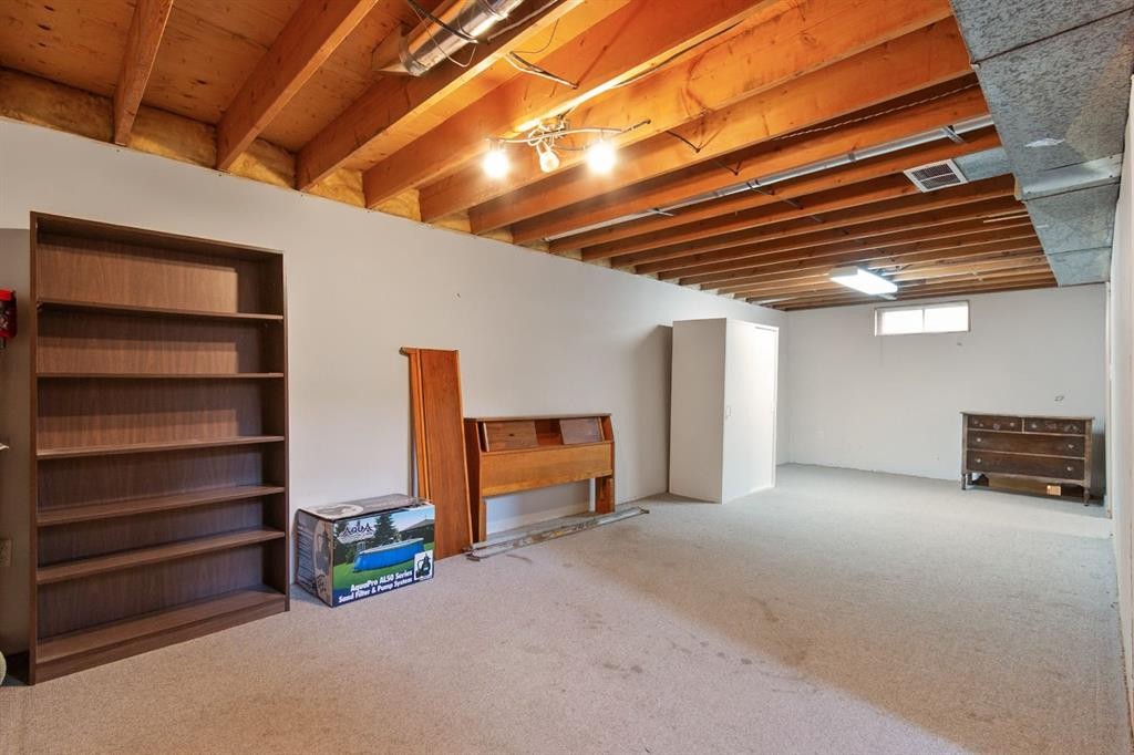 21 Pearson Place, Carstairs, AB - Indoor Photo Showing Basement