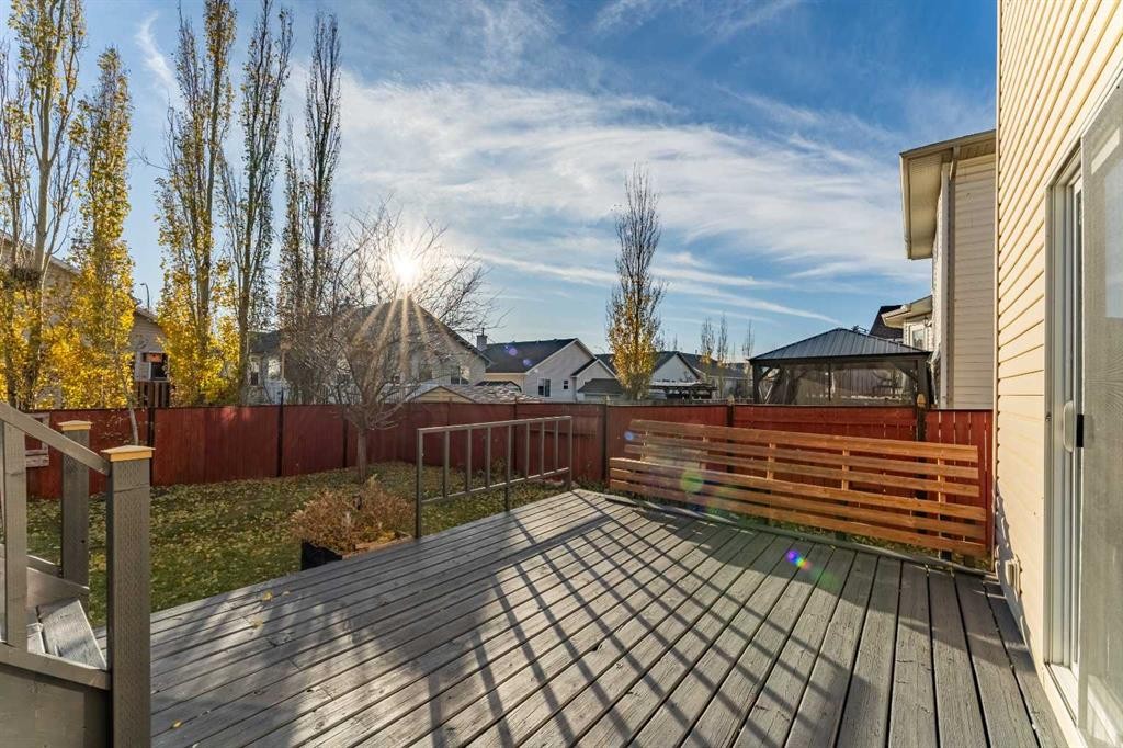 224 Highland Circle, Strathmore, AB - Outdoor