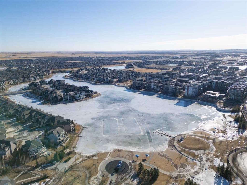 5 Mahogany Square Se, Calgary, AB - Outdoor With View