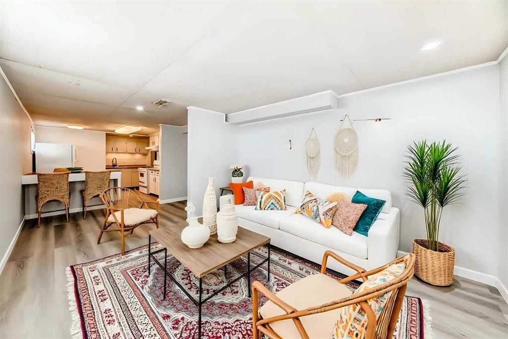 919 Robert Road Ne, Calgary, AB