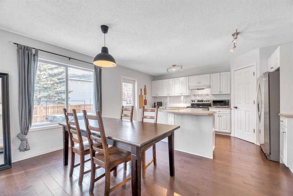 249 Mt.Douglas Circle Se, Calgary, AB - Indoor