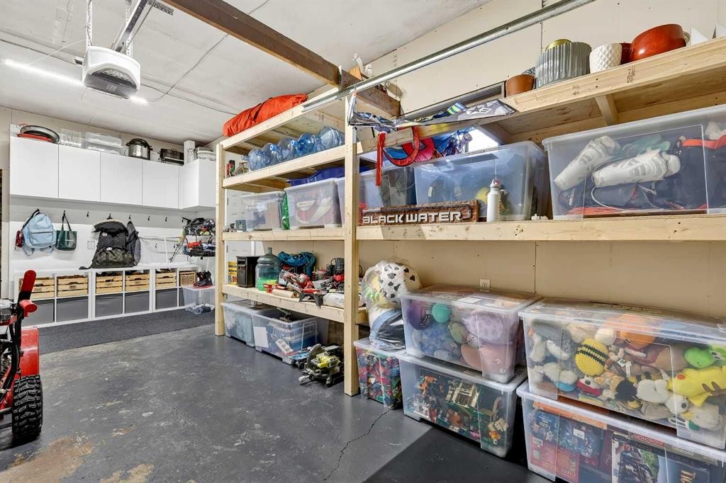 3231 25 Street Sw, Calgary, AB - Indoor