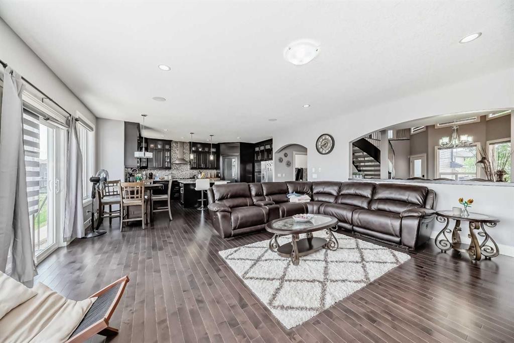 26 Saddlelake View Ne, Calgary, AB - Indoor Photo Showing Living Room
