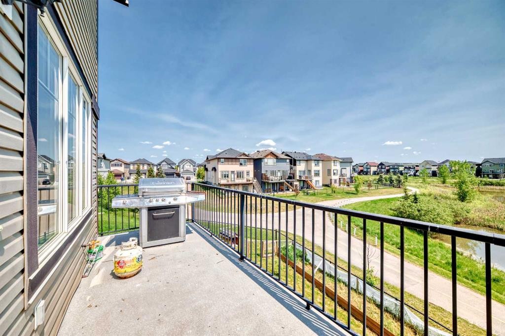 26 Saddlelake View Ne, Calgary, AB - Outdoor